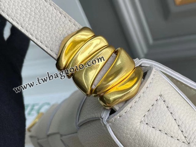 Bottega veneta高端女包 KF0017荔枝紋 寶緹嘉CASSETTE新款荔枝紋牛皮女包 BV經典款單肩斜挎包  gxz1275